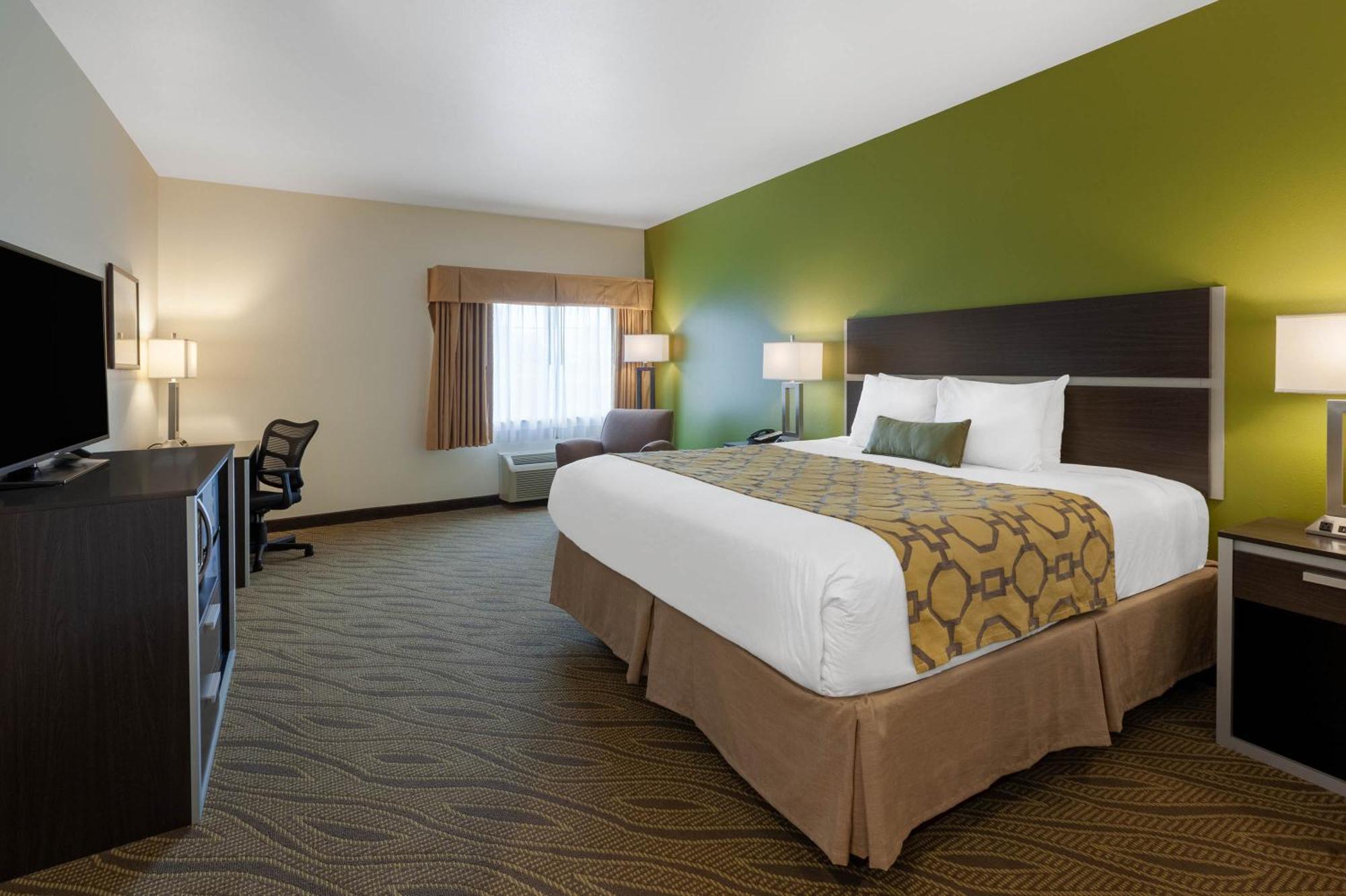 Baymont By Wyndham Beulah Hotel Exterior photo